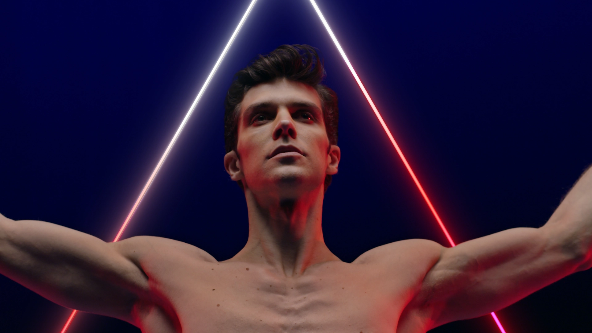 Classical ballet technique with contemporary light architecture